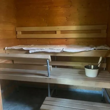 Upea Solliden, 3mh, Poreallas Ja P-paikkoja *