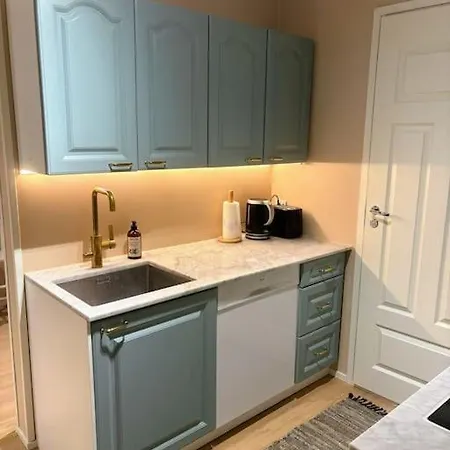 Upea Solliden, 3mh, Poreallas Ja P-paikkoja Villa