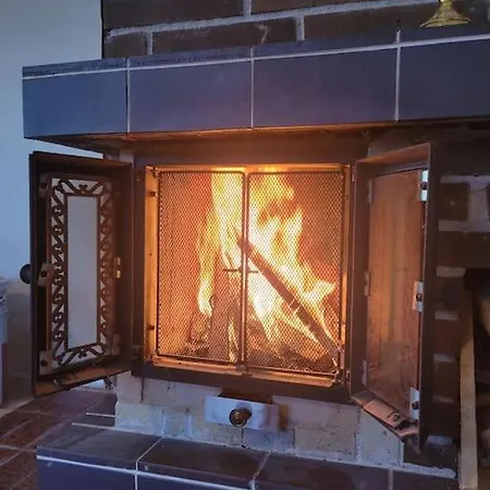 Upea Solliden, 3mh, Poreallas Ja P-paikkoja Vila